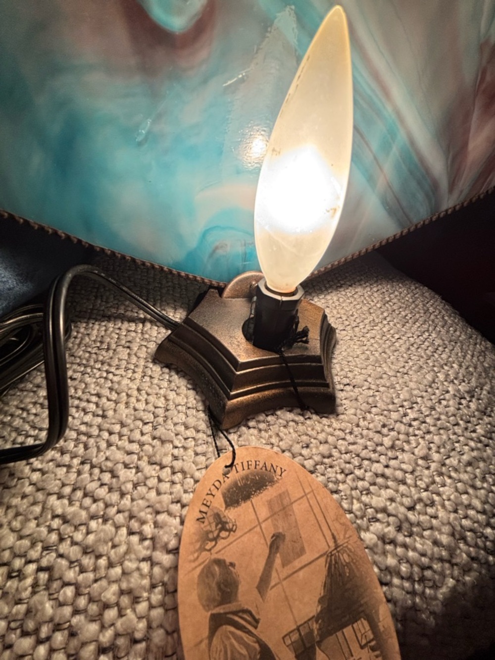 Vintage Meyda Tiffany Fan shaped Nautical Table Lamp with Painted Sailboat 10x7 - Picture 8 of 9